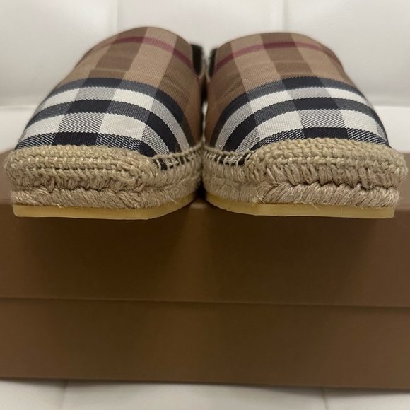 BURBERRY BIRCH BROWN CHECK ESPADRILLES FLAT CASUAL SHOES 41/US 10 - Picture 3 of 15